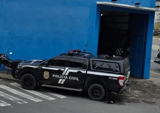 Imagem ilustrativa da imagem Ferro velho é flagrado furtando energia em Cariacica