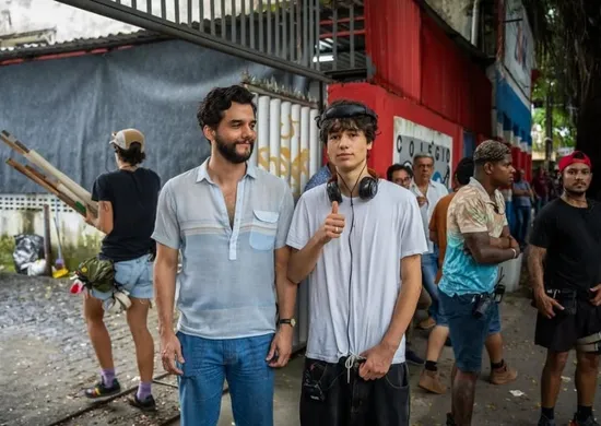 Imagem ilustrativa da imagem Filho de Wagner Moura rebate rumores de apoio a Donald Trump