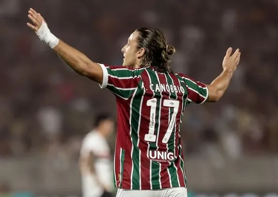 Imagem ilustrativa da imagem Fluminense goleia, se garante e acaba com sonho do São Paulo de ficar no G7
