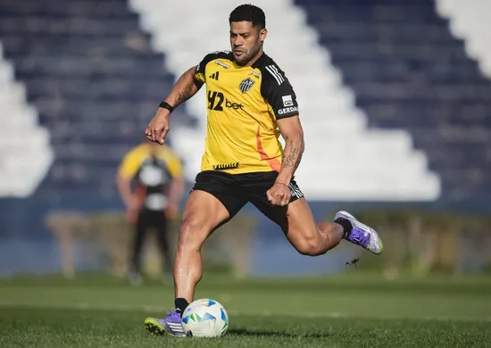 Imagem ilustrativa da imagem Fluminense não desiste de Hulk e aguarda reunião do Galo