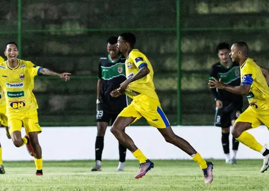 Imagem ilustrativa da imagem Forte domina e vence o Real Noroeste na estreia do Capixabão