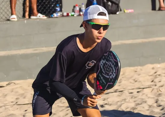 Imagem ilustrativa da imagem Joia estreia em desafio nacional de beach tennis