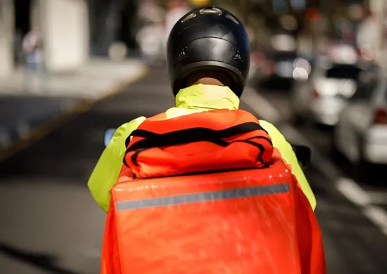 Imagem ilustrativa da imagem Justiça decide que bancos são responsáveis por perdas em golpes do motoboy