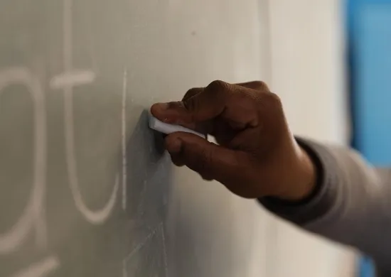 Imagem ilustrativa da imagem Mais da metade dos professores da rede pública deve se aposentar até 2034