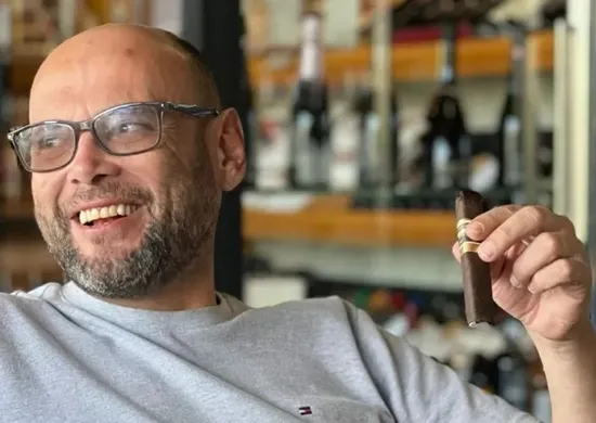 Imagem ilustrativa da imagem Marcelo VIP, um dos maiores golpistas do Brasil, morre aos 49 anos