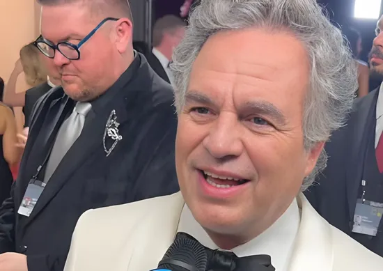 Imagem ilustrativa da imagem Mark Ruffalo, o Hulk, chama Trump de "estuprador" e "pedófilo" no Globo de Ouro