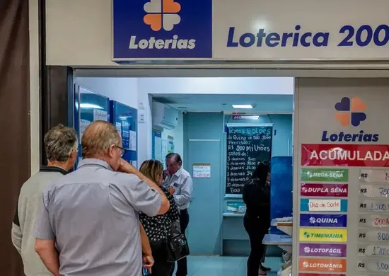 Imagem ilustrativa da imagem Mega-Sena acumula e prêmio principal vai para R$ 92 milhões