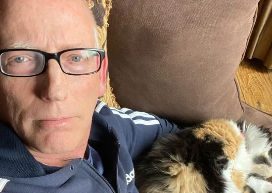 Imagem ilustrativa da imagem Morre Scott Adams, cartunista e criador do Dilbert, aos 68 anos