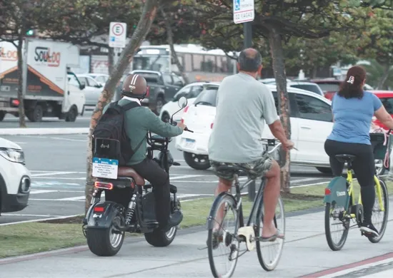 Imagem ilustrativa da imagem Motos elétricas vão ter licenciamento a partir de 2026