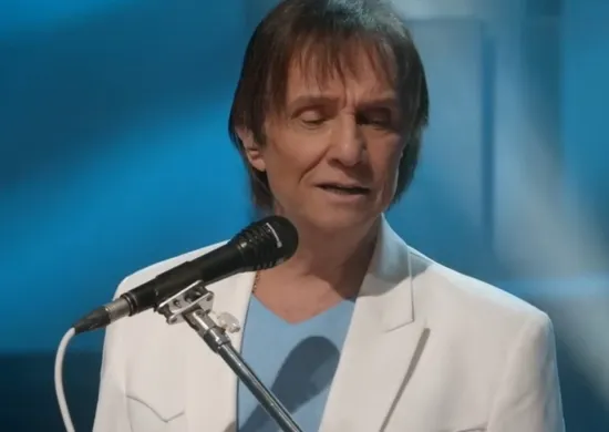 Imagem ilustrativa da imagem Myrian Rios, ex-mulher de Roberto Carlos, pede respeito ao Rei após críticas