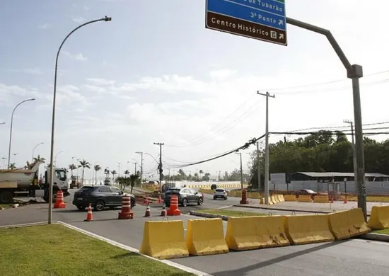 Imagem ilustrativa da imagem Obra do Mergulhão de Camburi já provoca alterações no trânsito