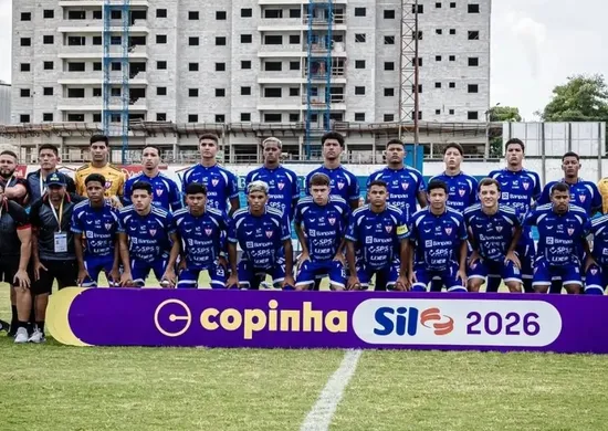 Imagem ilustrativa da imagem Ônibus do Águia de Marabá Sub-20 colide e preparador físico morre