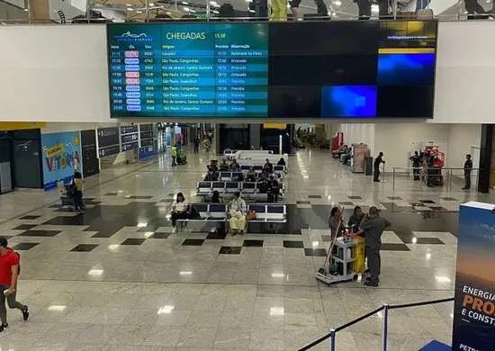 Imagem ilustrativa da imagem Pane global no sistema aéreo causa atraso em voos no Aeroporto de Vitória