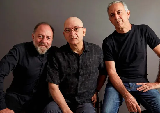 Imagem ilustrativa da imagem Paralamas do Sucesso fazem show gratuito nesta sexta em Camburi