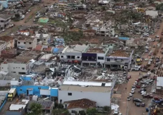 Imagem ilustrativa da imagem Paraná vai liberar R$ 50 milhões para reconstrução de Rio Bonito