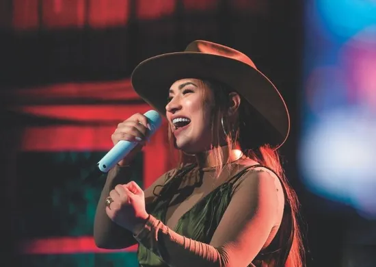 Imagem ilustrativa da imagem Simone Mendes: “Meu pai foi enterrado como indigente”