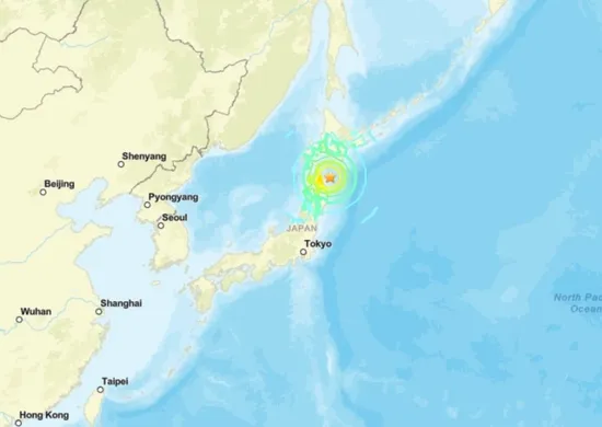 Imagem ilustrativa da imagem Terremoto de magnitude 7,6 atinge o Japão, e governo alerta para tsunami
