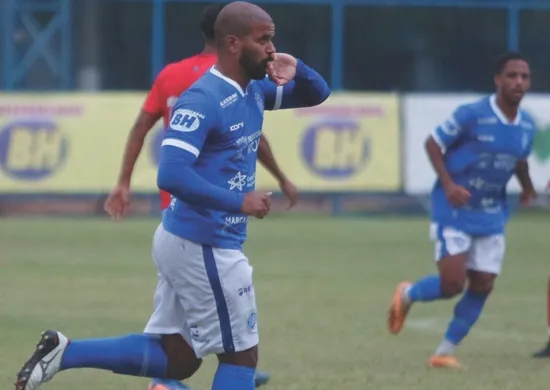 Imagem ilustrativa da imagem Tony segue no Vitória em 2026