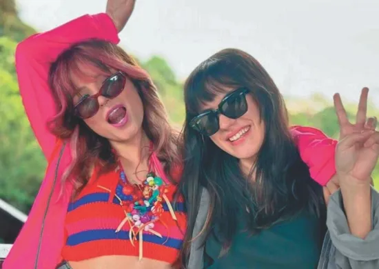 Imagem ilustrativa da imagem "Traição entre amigas: "dramédia" com Larissa e Giovanna Rispoli