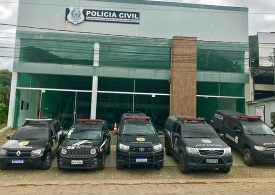 Imagem ilustrativa da imagem Um suspeito morre e outro é preso durante perseguição policial no Caparaó do ES