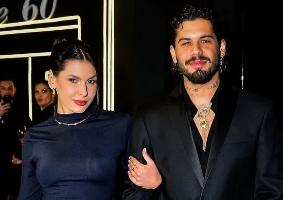 Imagem ilustrativa da imagem Zé Felipe muda música dedicada à ex para citar Ana Castela