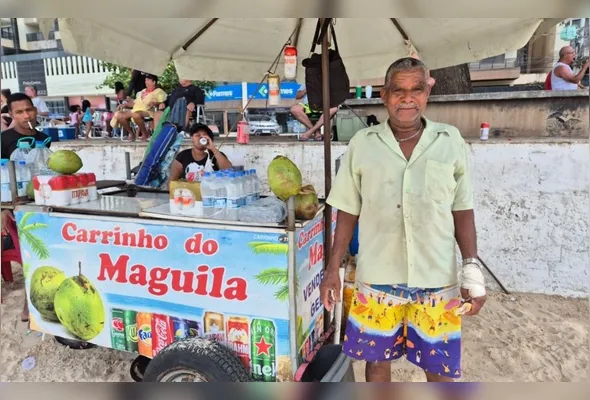 Imagem ilustrativa da imagem Ambulantes chegam a mais de 50 verões atendendo turistas em Guarapari