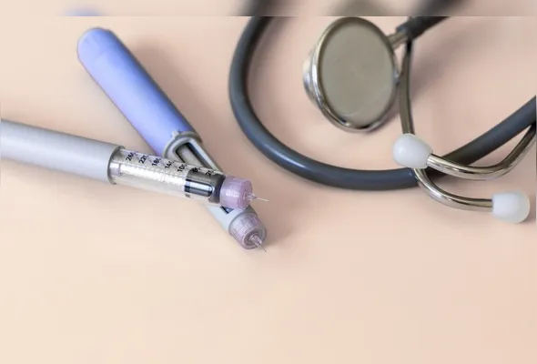 Imagem ilustrativa da imagem Anvisa alerta para riscos no uso de canetas emagrecedoras sem orientação médica