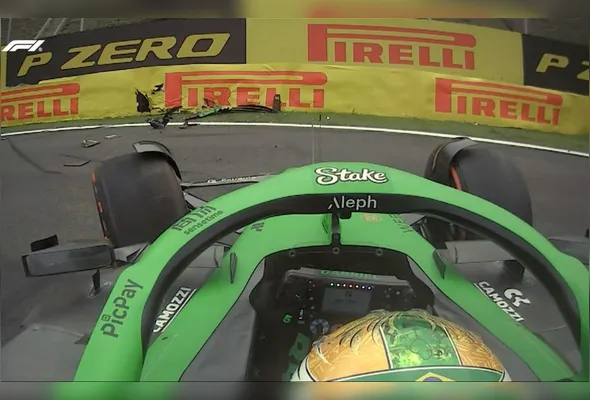 Imagem ilustrativa da imagem Bortoleto abandona o GP de Interlagos na primeira volta