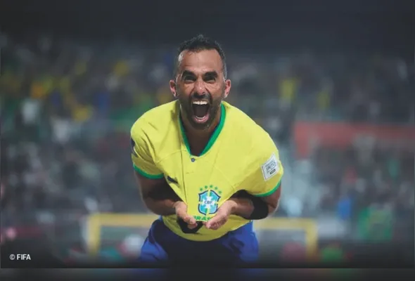 Imagem ilustrativa da imagem Bruno Xavier ensaia a “última dança” no futebol de areia