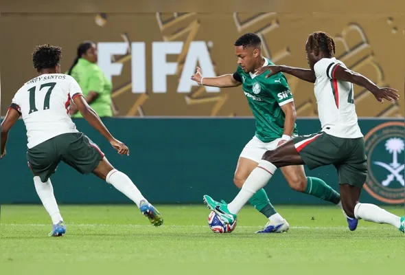 Imagem ilustrativa da imagem Chelsea 'trabalha seriamente' para contratar Vítor Roque, revela TV inglesa