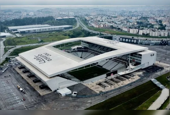 Imagem ilustrativa da imagem Corinthians pede mais 180 dias após prazo para executar dívida de R$ 190 mi no RCE