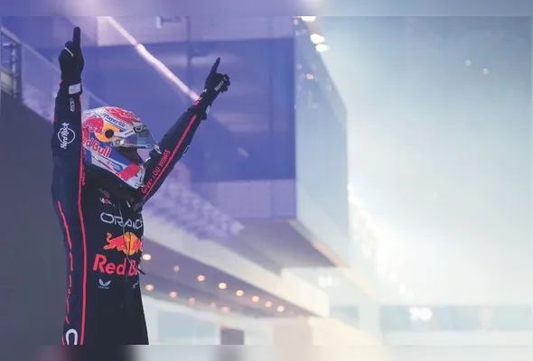 Imagem ilustrativa da imagem Decisão do título da Fórmula 1 fica para etapa final