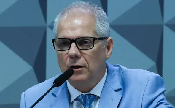 Imagem ilustrativa da imagem Ex-presidente do INSS é preso em operação contra descontos ilegais de aposentados