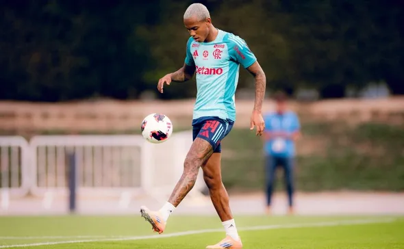 Imagem ilustrativa da imagem Flamengo com a base em campo na estreia do Campeonato Carioca