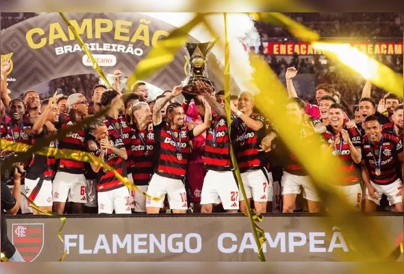 Imagem ilustrativa da imagem Flamengo mira tirar posto do Palmeiras de 'maior campeão do Brasil'