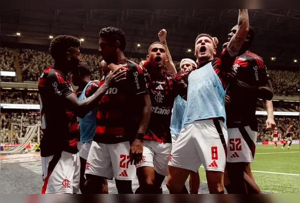 Imagem ilustrativa da imagem Flamengo tenta confirmar título e quatro lutam contra rebaixamento no Brasileiro
