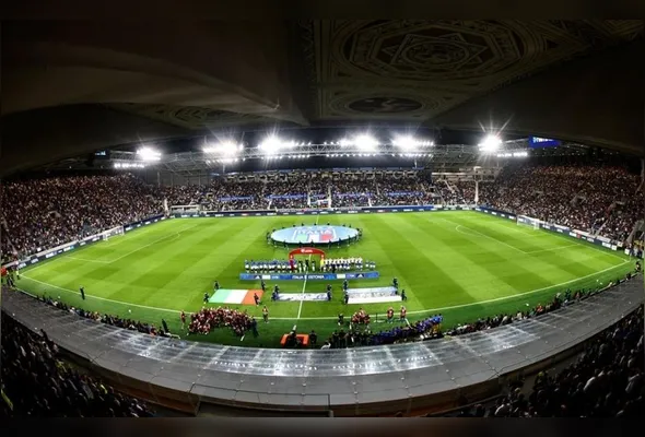 Imagem ilustrativa da imagem Itália escolhe 'estádio da sorte' para jogar repescagem por vaga na Copa do Mundo
