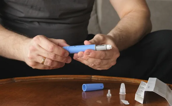 Imagem ilustrativa da imagem Ladrões atacam farmácias para roubar canetas emagrecedoras