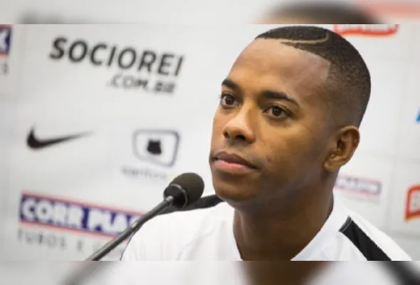 Imagem ilustrativa da imagem Robinho é transferido e deixa o 'presídio dos famosos' em Tremembé, em SP