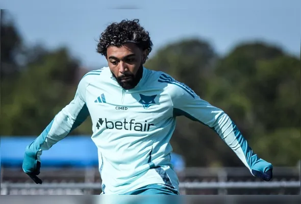 Imagem ilustrativa da imagem Santos abre negociações por Gabigol após 'sinal verde' do Cruzeiro