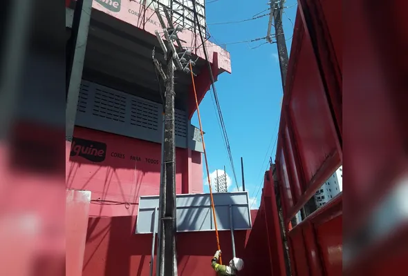 Imagem ilustrativa da imagem Sport vive vexame e acerta dívida para voltar a ter energia elétrica na Ilha