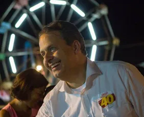 Imagem ilustrativa da imagem Livro "Eduardo Campos em histórias" é lançado nesta quinta (9) no Recife