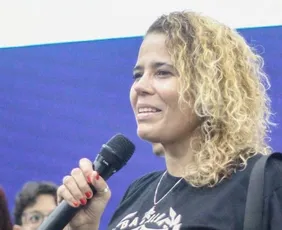 Imagem ilustrativa da imagem Anita Presbitero: a mulher que criou um território de afeto e livros