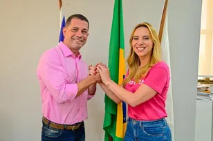 Imagem ilustrativa da imagem AO VIVO | Câmara de Vitória dá posse à prefeita Cris Samorini