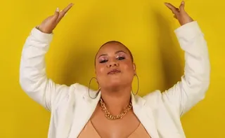 Imagem ilustrativa da imagem Ada Koffi mergulha no amor e no “Mar de Dentro” em novo álbum