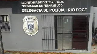 Imagem ilustrativa da imagem Família foge após vídeo de abuso contra um menino e polícia descobre mais 6 vítimas