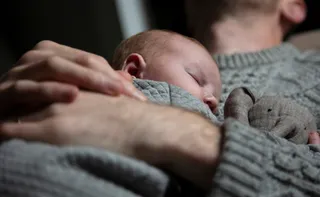 Imagem ilustrativa da imagem Lula sanciona lei que amplia licença-paternidade