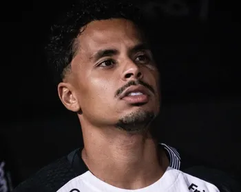 Imagem ilustrativa da imagem Allan critica formação no futebol brasileiro