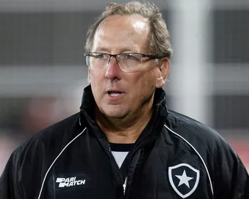 Imagem ilustrativa da imagem Botafogo entra com recuperação judicial e acirra disputa pelo comando da SAF