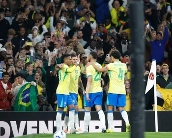 Imagem ilustrativa da imagem Brasil enfrenta o Panamá no Maracanã antes de embarque para a Copa do Mundo
